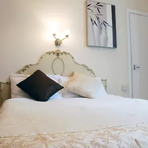 Gervis Court Bed & Breakfast